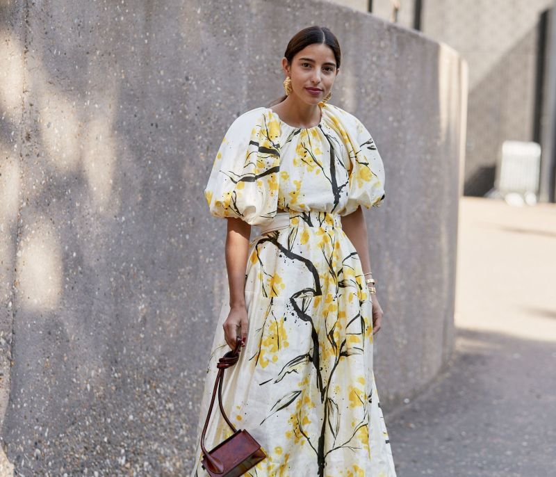 7 διαφορετικοί τρόποι να εντάξεις τα puff sleeves στις καλοκαιρινές σου εμφανίσεις