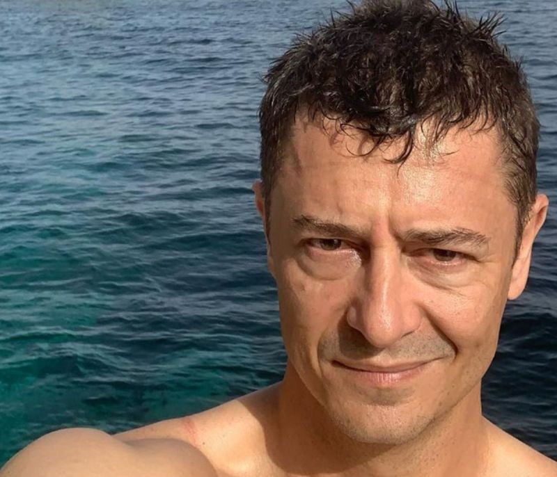 Αντώνης Σρόιτερ: Οι σπάνιες φορές που έχει δημοσιεύσει φώτο με τις κόρες του