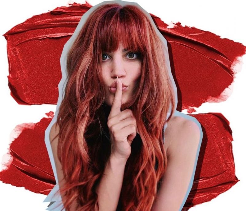 10 κόκκινα lip gloss για να κάνεις τα χείλη σου καυτά όπως της Μαίρης Συνατσάκη