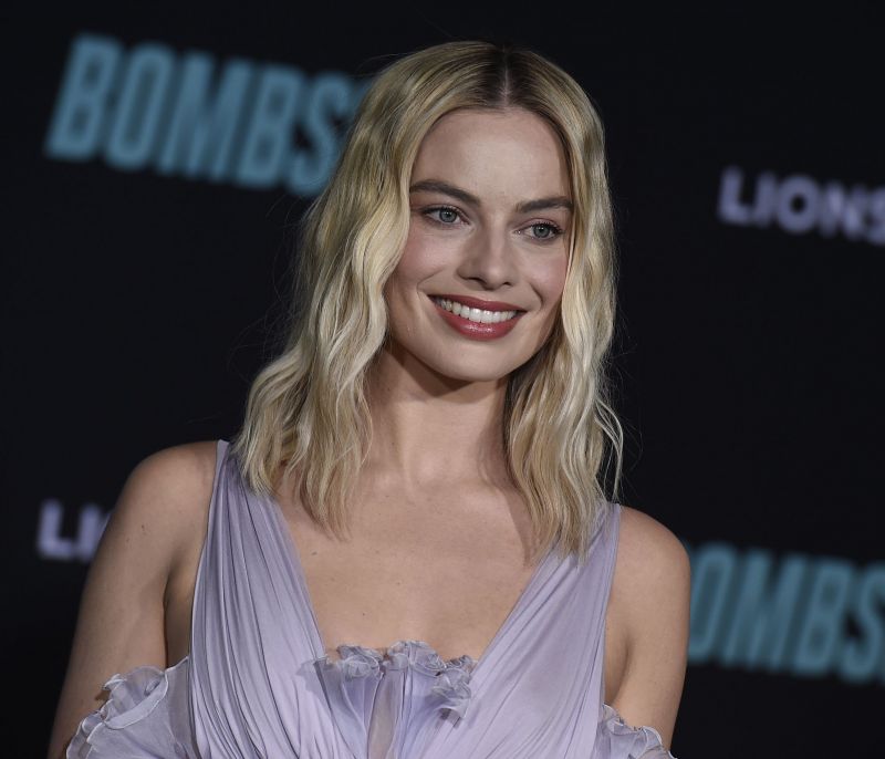 4 μυστικά για να πετύχεις το signature μακιγιάζ της Margot Robbie