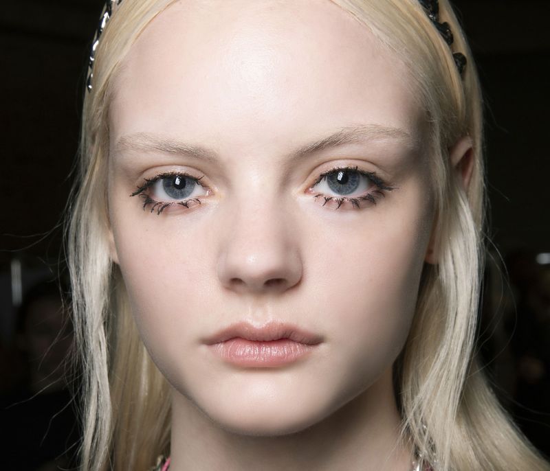 Αυτό το mascara hack θα κάνει τα μάτια σου κουκλίστικα!