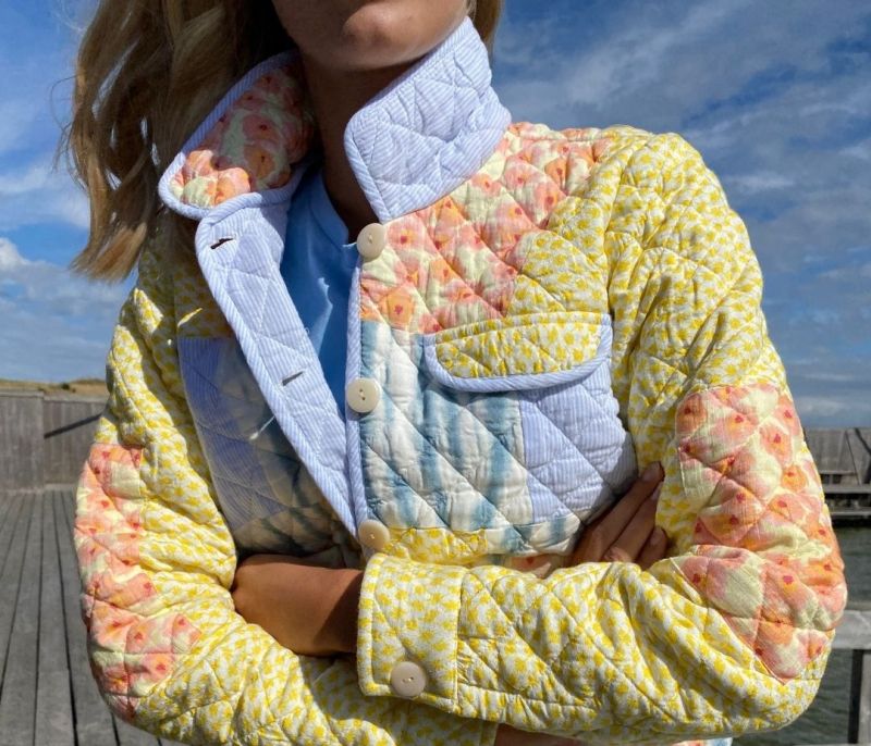 Tο πιο boho jacket trend της σεζόν θα σου φτιάξει διάθεση και γκαρνταρόμπα, μαζί!
