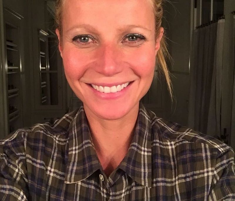Η Gwyneth Paltrow πόζαρε ολόγυμνη στο Instagram για τα γενέθλιά της (ουάου)