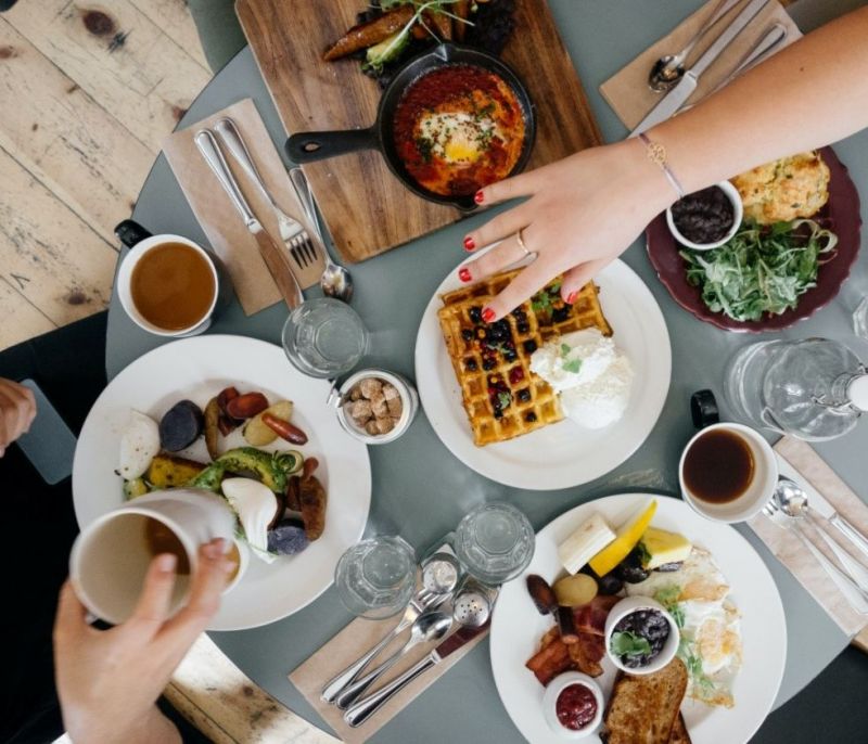 Diet Free: Γιατί τη δεκαετία του 2020 η λέξη «δίαιτα» βγαίνει από το λεξιλόγιό μας