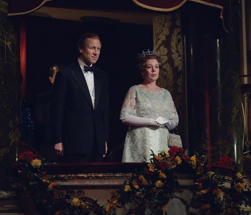 The Crown: Οι φωτογραφίες της 4ης σεζόν ήρθαν, αλλά όλοι κοιτάνε την Diana