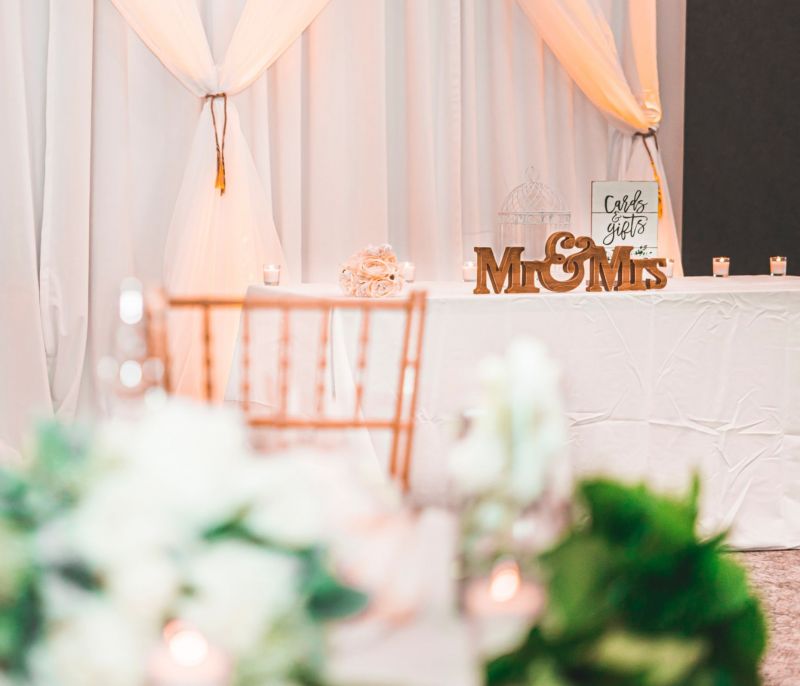 «Έξυπνες» ιδέες για να ευχαριστήσεις τη wedding planner σου