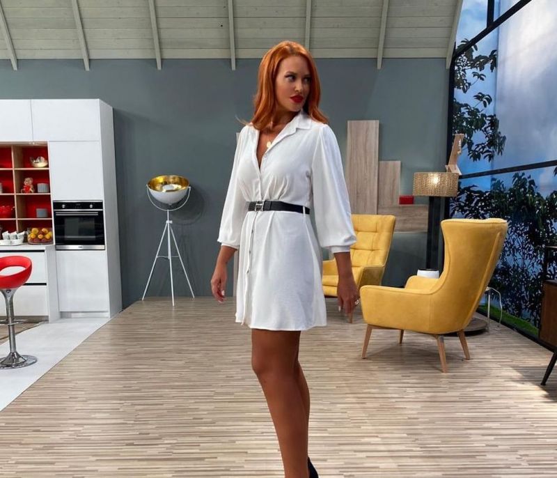 Με hot μίνι φόρεμα και μπότες η Χρηστίδου: Η πόζα με το τατουάζ και τα χιλιάδες likes