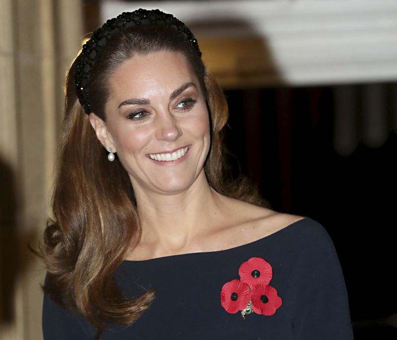Η Kate Middleton υιοθέτησε ένα από τα πιο hot hair color trends της σεζόν