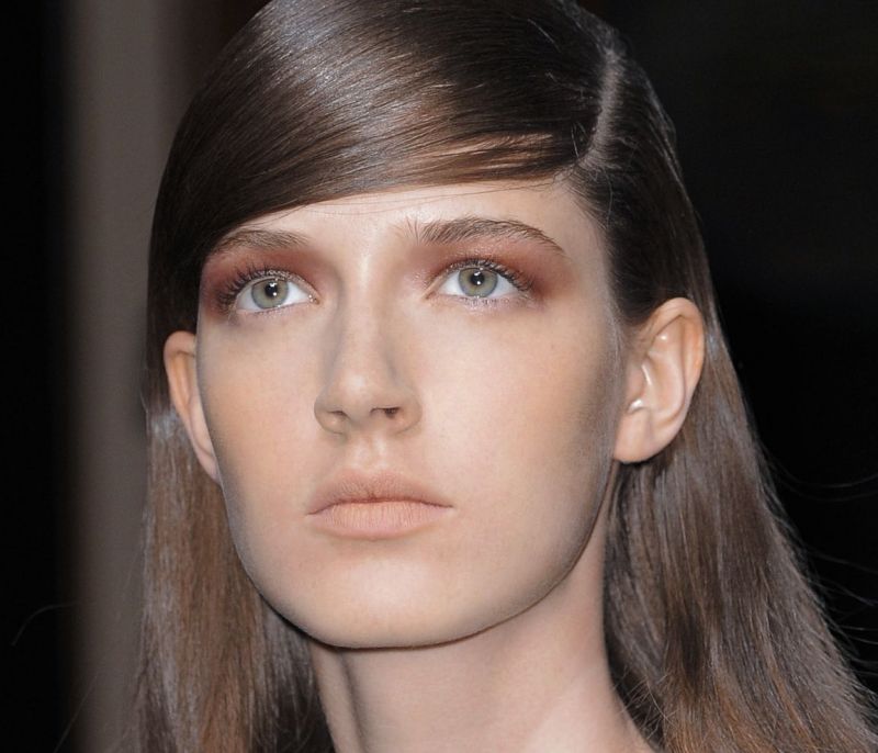 Copper smoky eyes: 10 παλέτες σκιών για να πετύχεις το απόλυτο make up trend