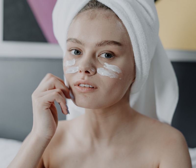 Αυτό είναι το απόλυτο skincare συστατικό για βαθιά ενυδάτωση τον χειμώνα
