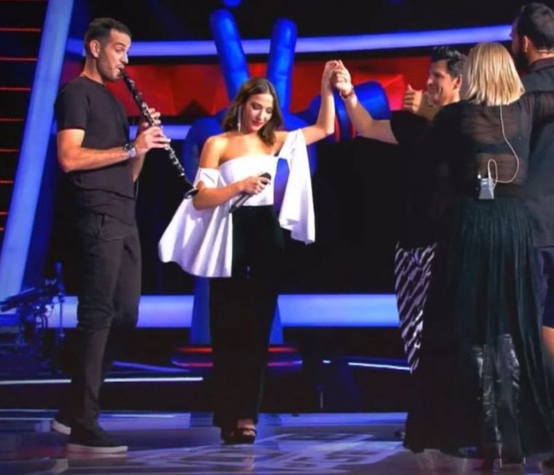 Κωνσταντίνα Τούνη: Η Bella Hadid του The Voice που ξεχώρισε με παραδοσιακό τραγούδι
