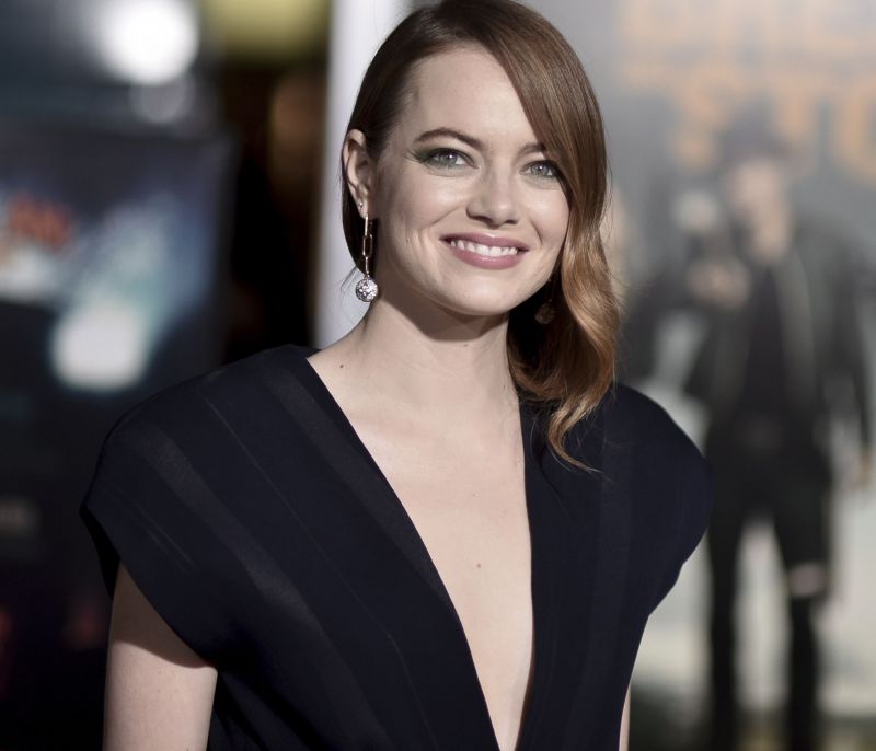 Έγκυος στο πρώτο της παιδί η Emma Stone: Η κοιλίτσα της έχει μεγαλώσει ήδη!