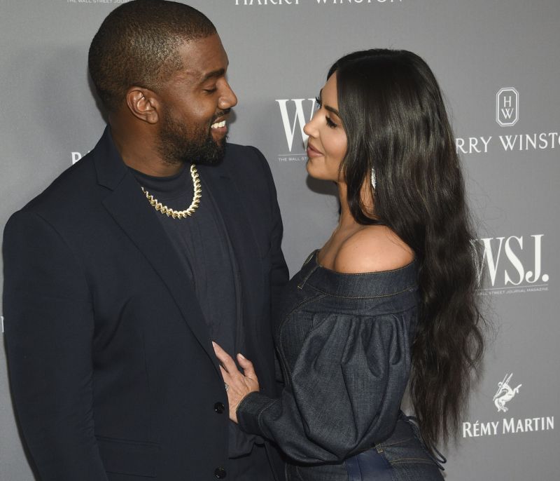 Τέλος εποχής! Η Κim Κardashian ζητά διαζύγιο από τον Kanye και επίσημα