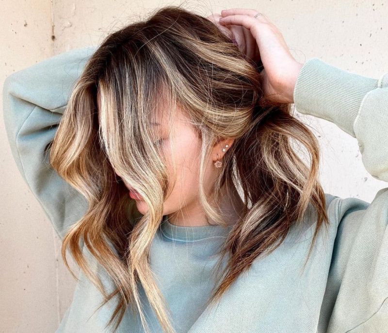 Money piece: Το μεγαλύτερο hair color trend των 90’s επανέρχεται δυναμικά φέτος την άνοιξη
