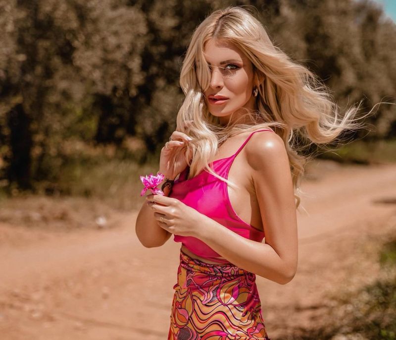 Η Κατερίνα Καινούργιου έκανε το πιο girly μανικιούρ της φετινής άνοιξης
