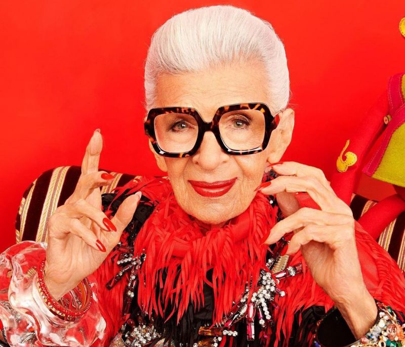Η Iris Apfel γιορτάζει τα 100α της γενέθλια με την πιο fashion-forward συλλογή γυαλιών