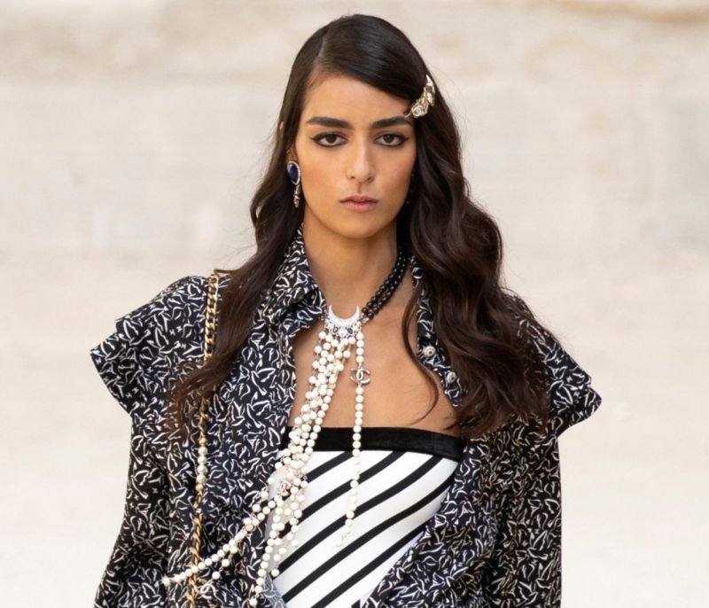 Chanel Cruise 21/22: Ένα απόλυτα κομψό hair trend έρχεται να μας απασχολήσει μετά από καιρό