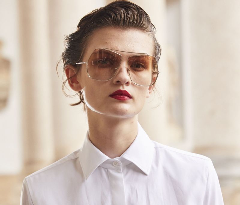 Η Max Mara παρουσιάζει τη συλλογή γυαλιών ηλίου για τη σεζόν Άνοιξη/Καλοκαίρι 2021