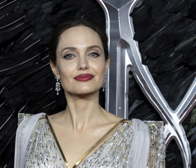 Σε κακή κατάσταση η Angelina Jolie λίγο πριν τα γενέθλιά της- Το ασυγχώρητο λάθος του Brad Pitt