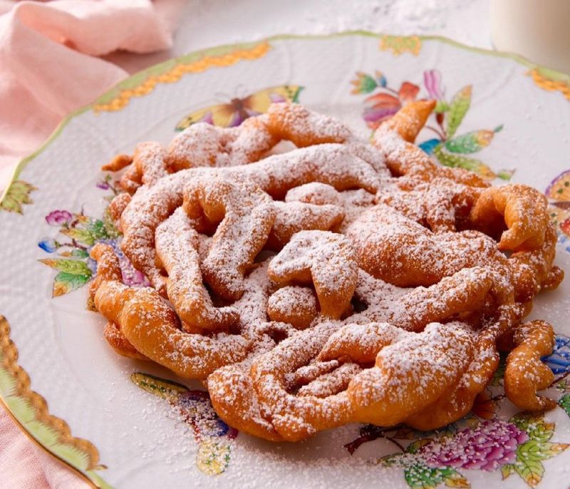 Funnel Cake: Οι πανεύκολες τηγανίτες που πηγαίνουν τη γεύση σε άλλη διάσταση