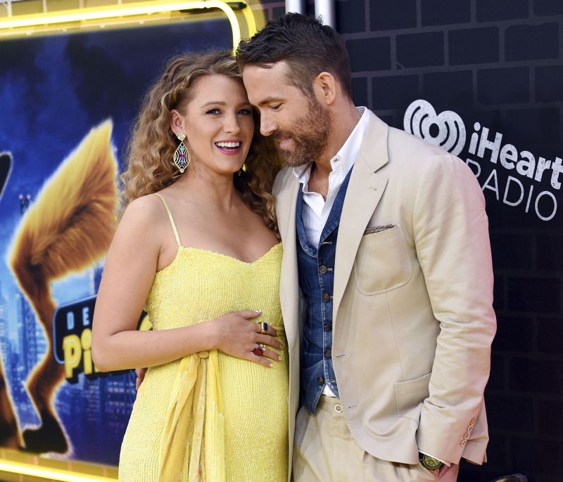 Ryan Reynolds: Μιλάει για το πως ξεκίνησε η σχέση του με την Blake Lively
