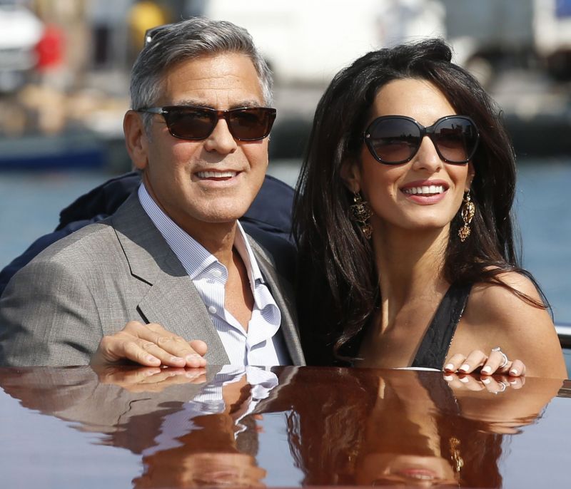 «Δεν περιμένουμε παιδί»: George και Amal Clooney βάζουν τέλος στις φήμες εγκυμοσύνης