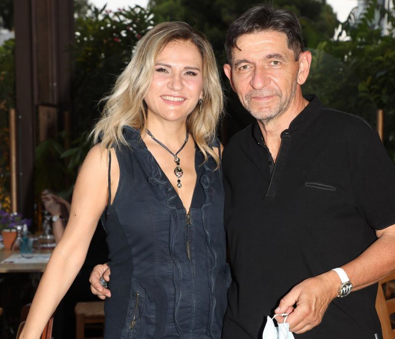 Μάλφα - Σκιαδαρέσης: Οι δίδυμες κόρες τους μεγάλωσαν και μοιάζουν με τη μαμά τους