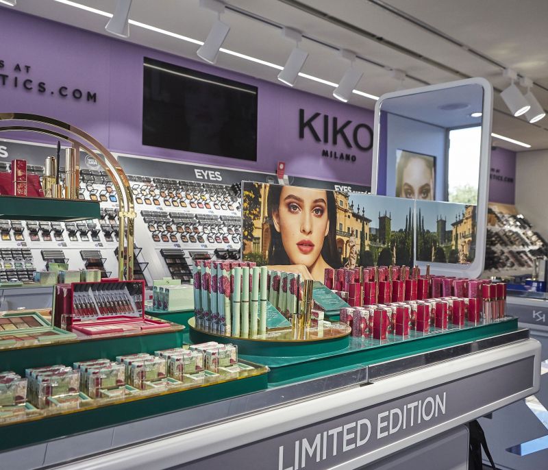 ΚΙΚΟ Milano: Με νέο κατάστημα στη Γλυφάδα και με την πιο «γοητευτική» limited edition συλλογή