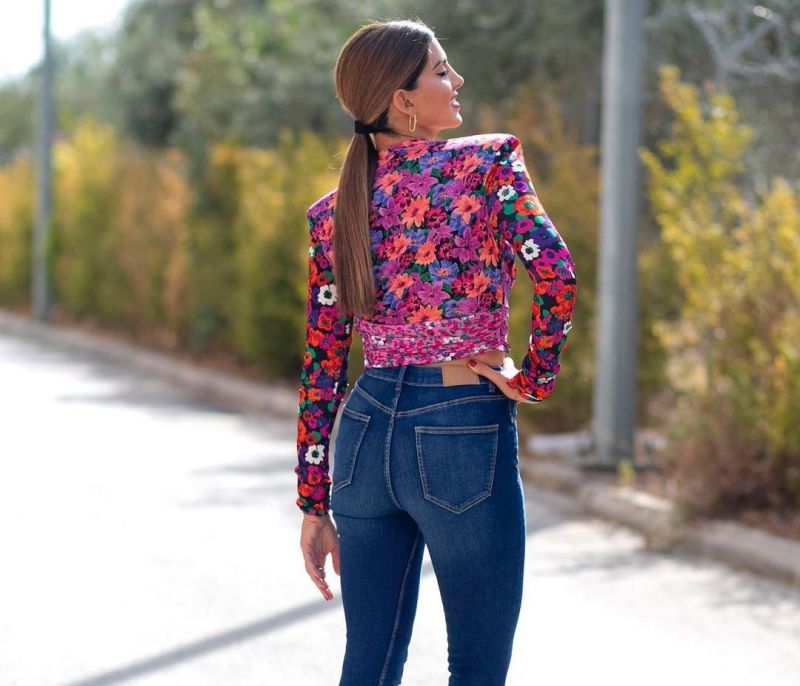 Τα jeans no1 επιλογή το φθινόπωρο- Η Σταματίνα Τσιμτσιλή μας δίνει την έμπνευση (photos)