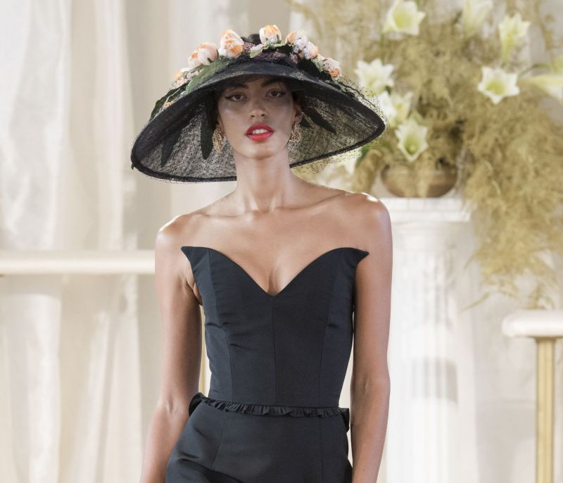 Fashion Week: Τα αξεσουάρ κυριαρχούν στις πασαρέλες των ανοιξιάτικων συλλογών - Πιο glam από ποτέ!