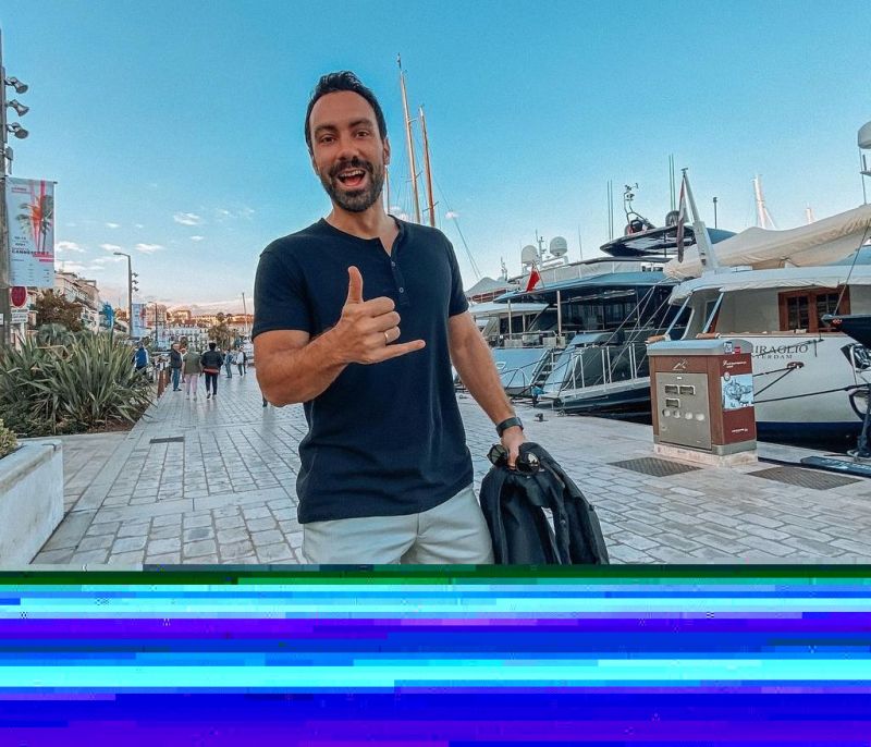 Νέο ταξίδι στο εξωτερικό για τον Σάκη Τανιμανίδη: Εξήγησε γιατί είναι μόνος στις Κάννες
