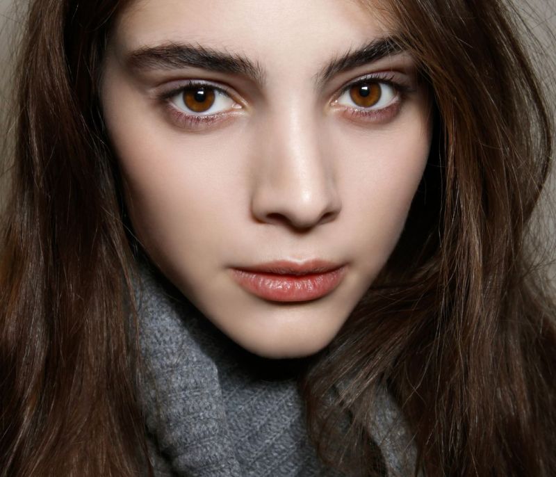 #SkinMatters Πρησμένα μάτια: Tips, προϊόντα και εργαλεία για να τα αντιμετωπίσεις