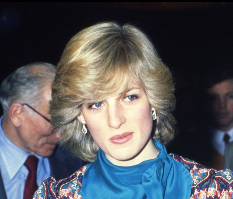 Η πριγκίπισσα Diana φοβόταν να ζητήσει δεύτερη μερίδα φαγητού μπροστά στη βασίλισσα Ελισάβετ!