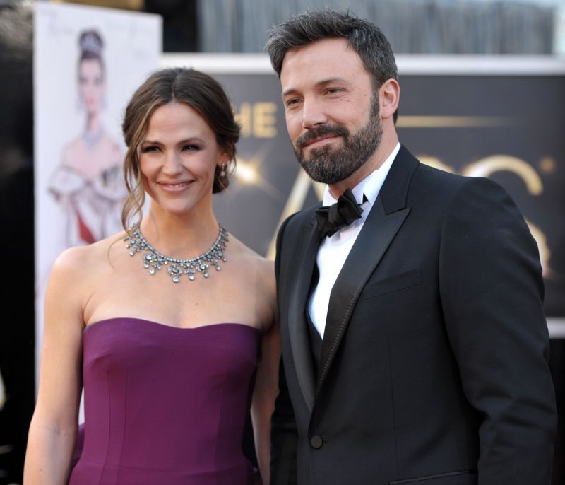 Άουτς! Ο Ben Affleck ρίχνει το φταίξιμο στην Jennifer Garner - «Ακόμη θα έπινα αν ήμασταν μαζί»