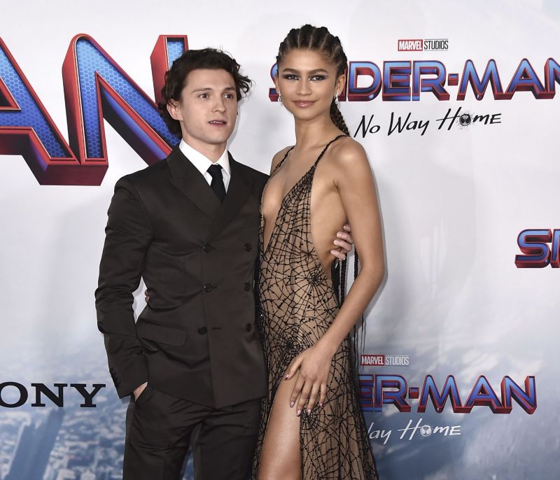 Η Zendaya στη δουλειά ο Tom Holland στο σπίτι – Εκείνη κάνει focus στην καριέρα, εκείνος κάνει πίσω