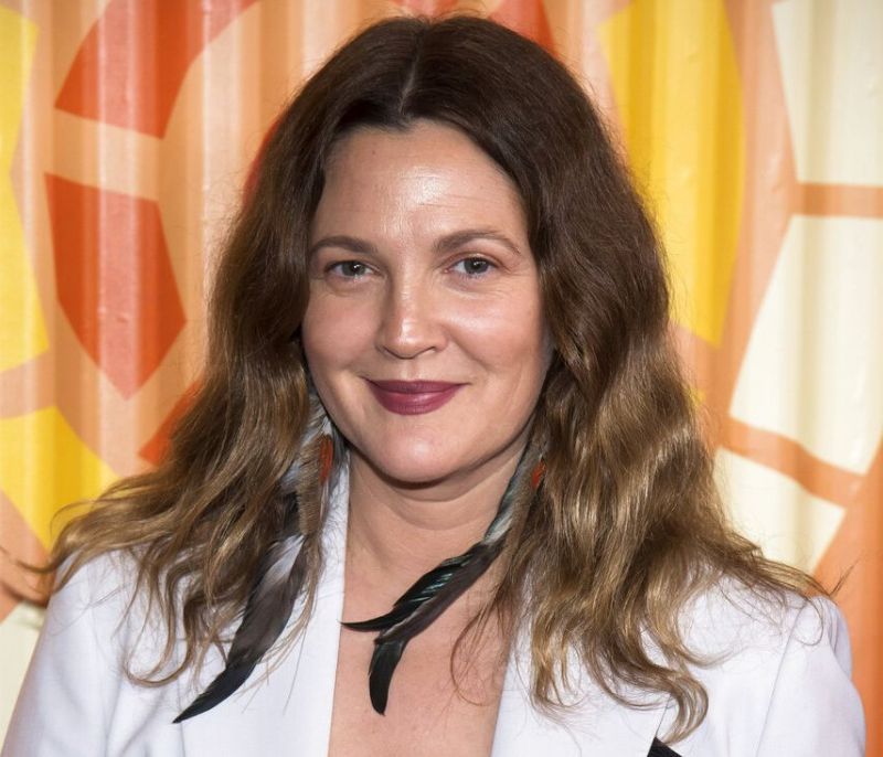 Drew Barrymore: Ο φόβος για ανεπιθύμητη εγκυμοσύνη και οι συμβουλές της Courteney Cox