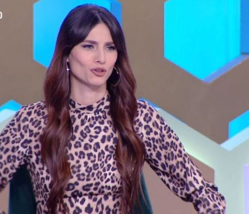 Style me up: Η μπηχτή της Ηλιάνας Παπαγεωργίου για τον Snik στην εκπομπή της (Video)