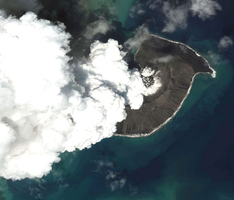 H έκρηξη του ηφαιστείου στην Tonga ήταν 500 φορές μεγαλύτερη από την πυρηνική βόμβα στη Χιροσίμα
