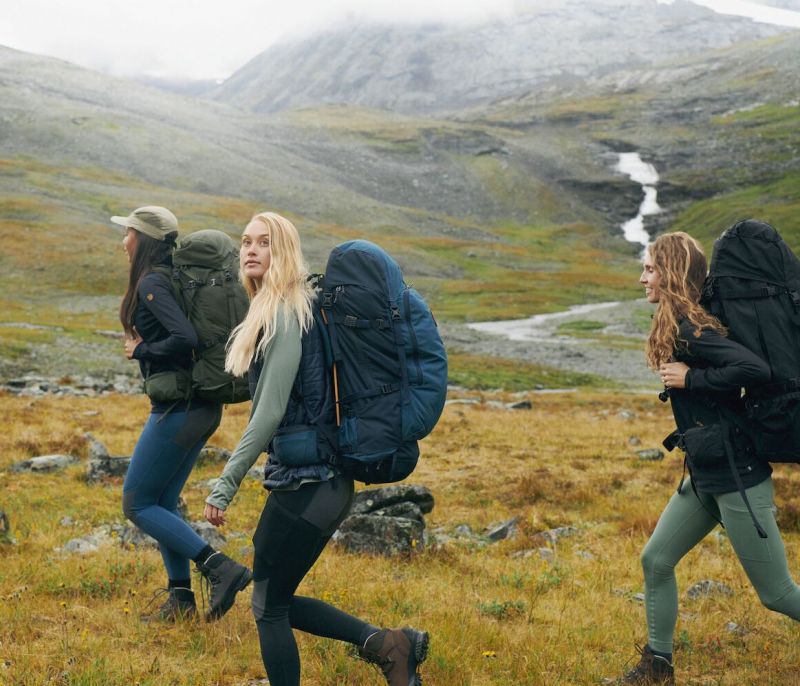 Η Fjällräven μας προσφέρει ό,τι χρειαζόμαστε για να απολαύσουμε τις διαδρομές μας στη φύση
