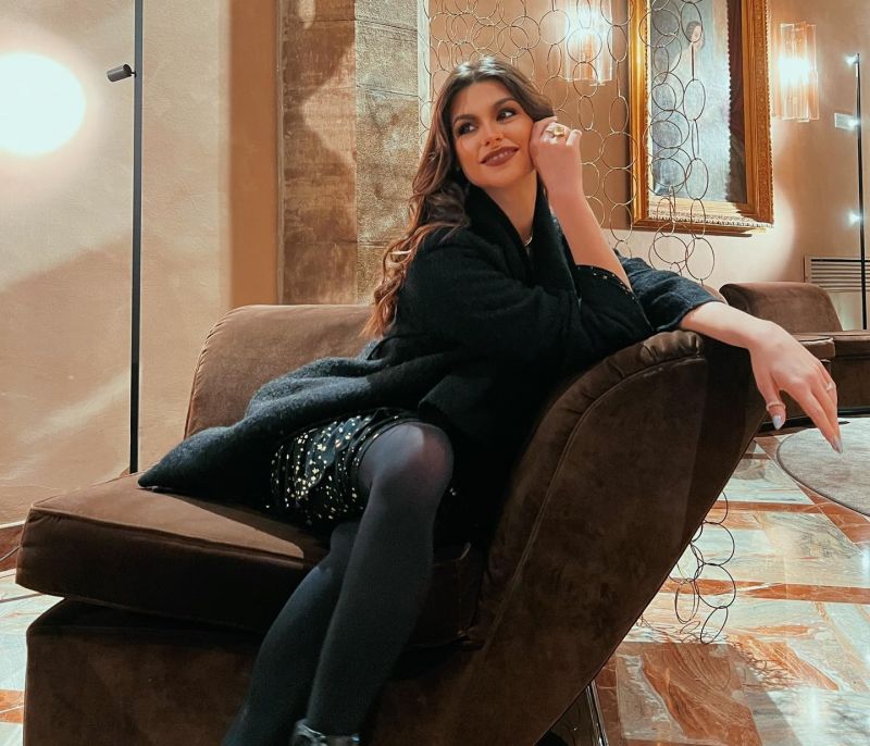 Η iconic φωτογραφία που επέλεξε η Δανάη Παππά για να γιορτάσει τα 1000 Instagram posts