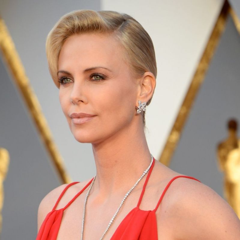 Wow: H Charlize Theron είναι ερωτευμένη και δε φαντάζεσαι με ποιον