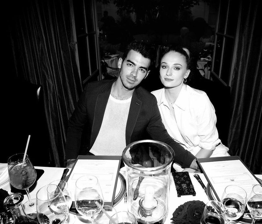 Η φωτό εγκυμοσύνης της Sophie Turner που δεν είχες ξαναδεί