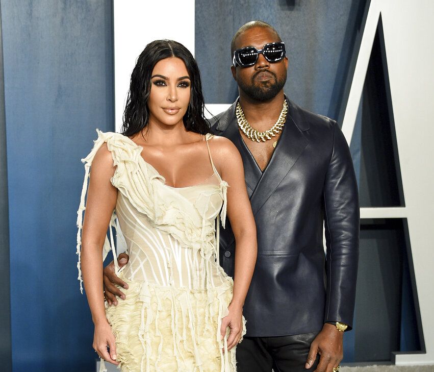 Η Kim Kardashian έχει διαγράψει οριστικά τον Kanye West και εκείνος δε λέει να το... χωνέψει!