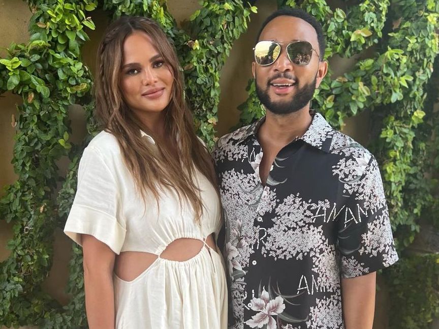 H Chrissy Teigen έκανε μια αναπάντεχη αποκάλυψη για το παιδί που έχασε πριν 2 χρόνια