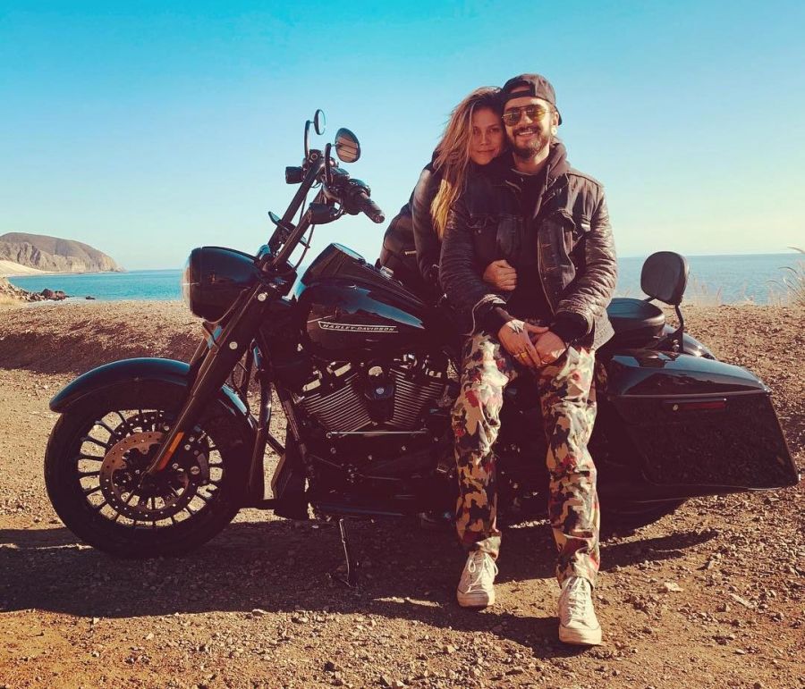 Λίγο μετά τον αρραβώνα της, η Heidi Klum μας δείχνει το μονόπετρό της