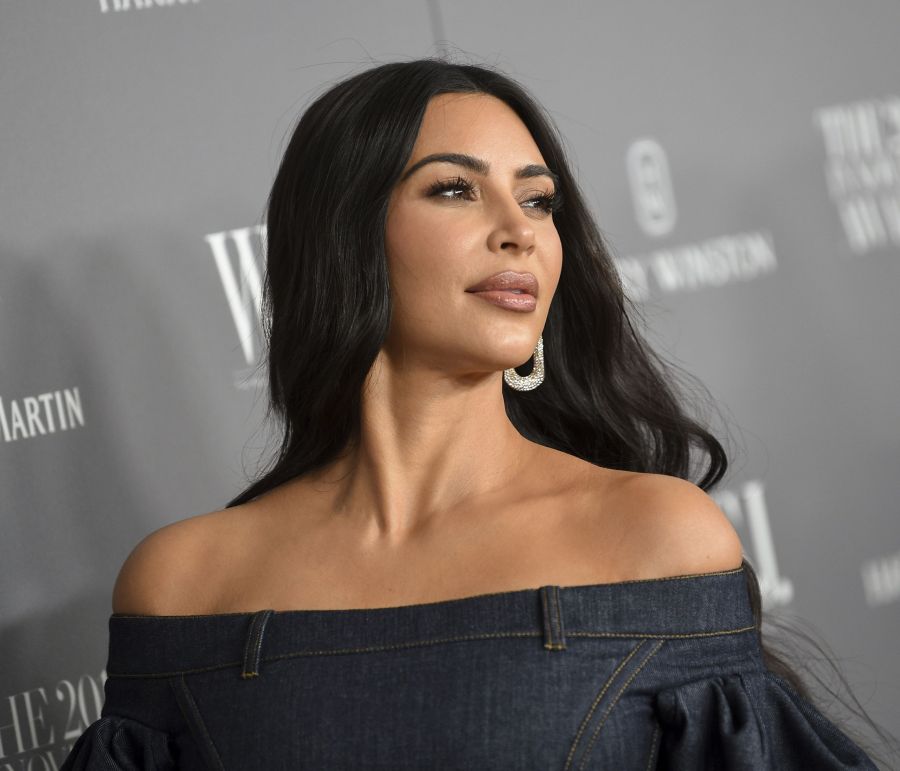 Ετοιμάζεται η Kim Kardashian να λανσάρει τη δική της skincare σειρά;
