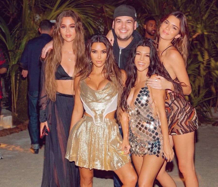 Οικογένεια Kardashian: Γιατί μία ολόκληρη φυλή έχει ξεσηκωθεί εναντίον τους;