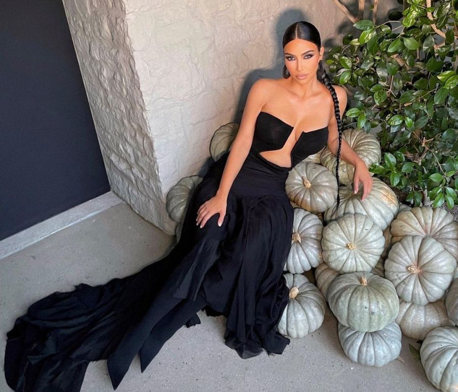 Kim Kardashian: Αδιανόητο αυτό που έκανε μετά τον γάμο της Paris Hilton - Και φυσικά έγινε viral