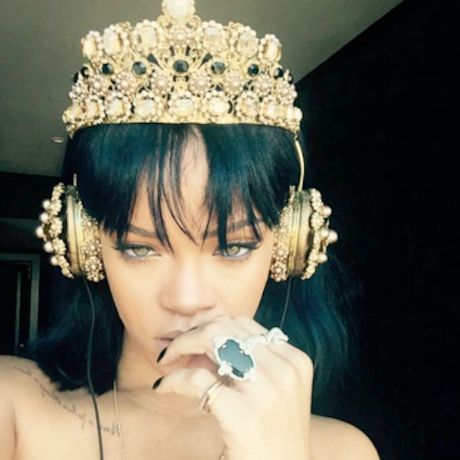 Rihanna Instagram Headphones ojnm75 3d9c8
