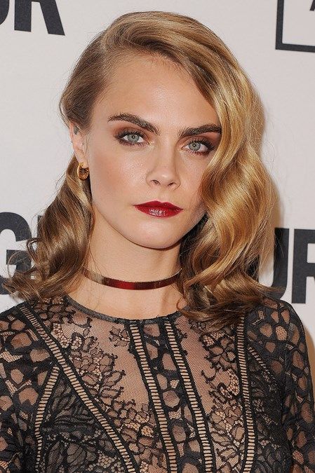 Cara Delevingne glamour 15nov16 GettyImages 449x675